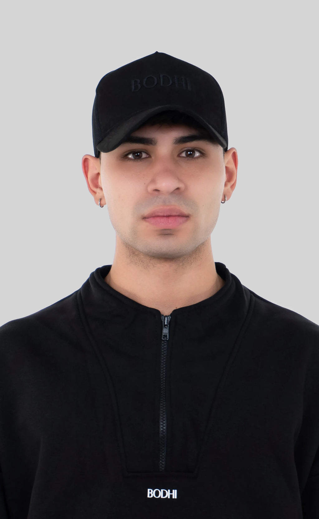 Color: Negro