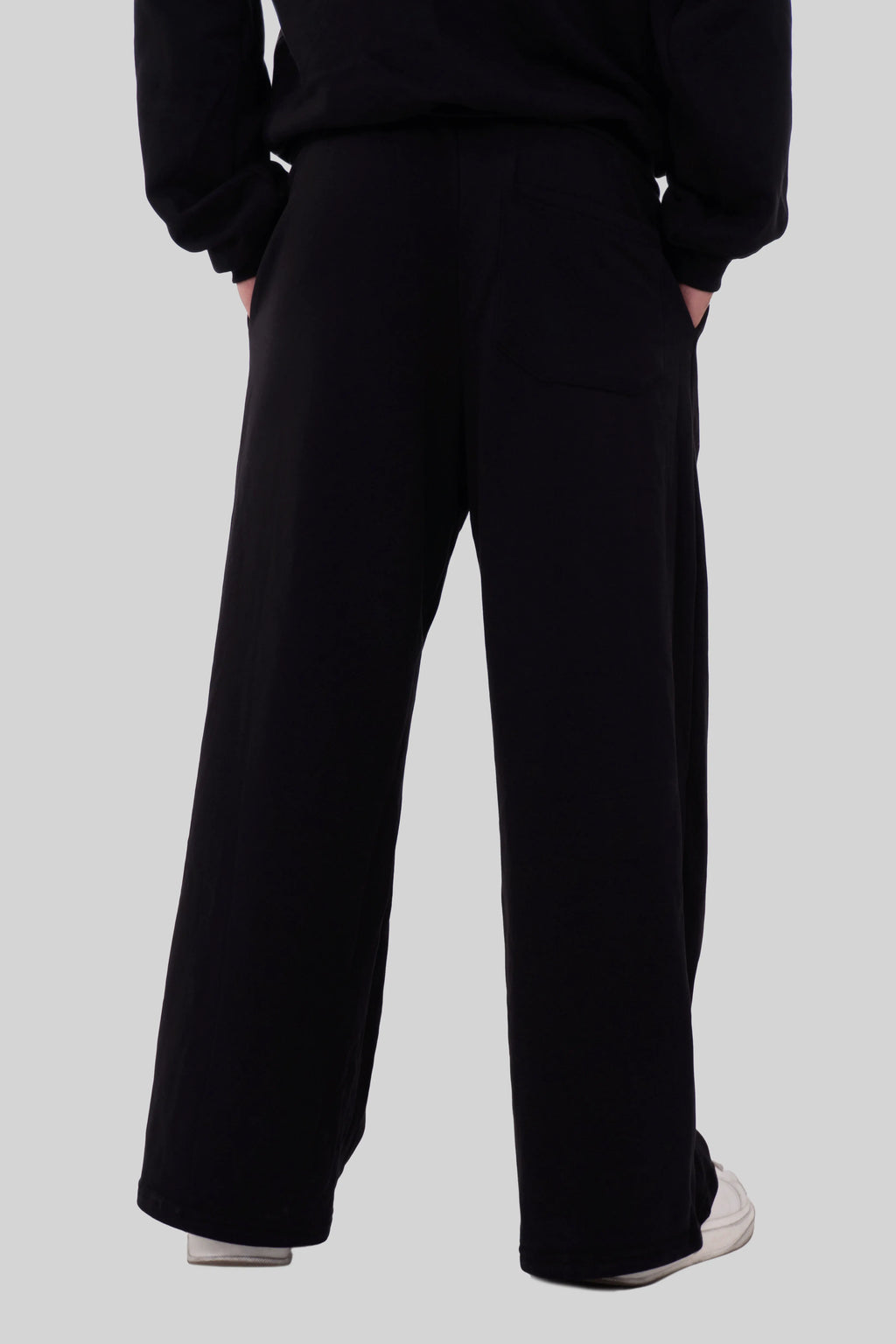 Color: Negro