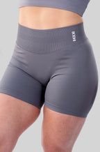Color: Gris
