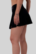 Color: Negro