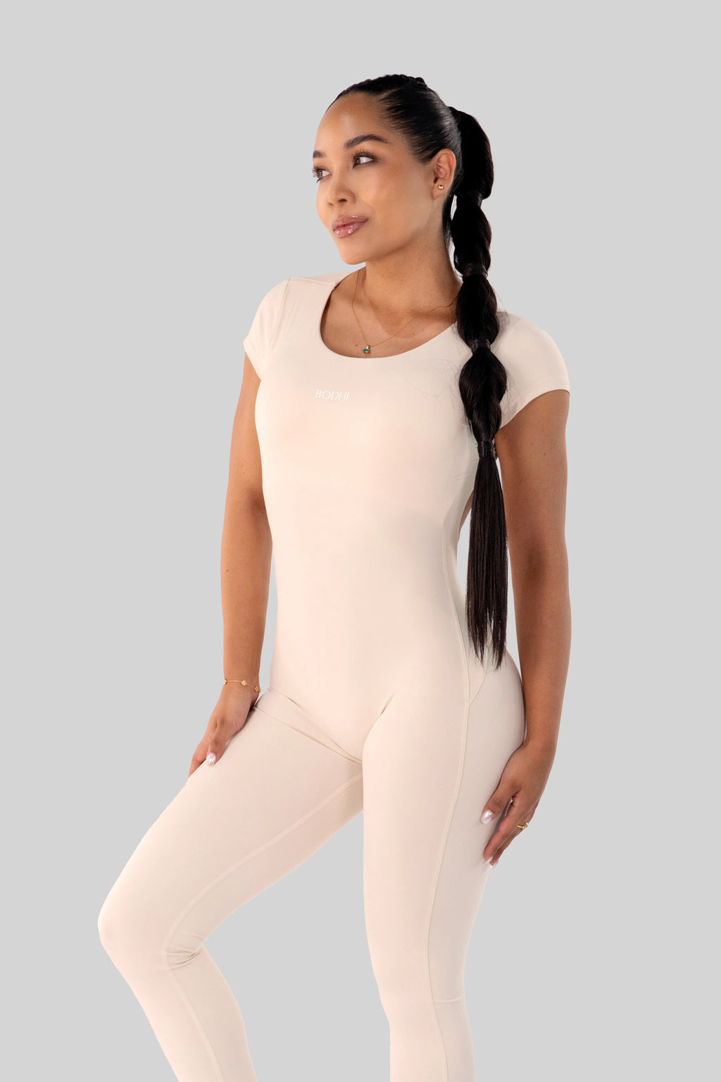 Color: Beige